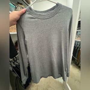 Lululemon Long Sleeve Stretch (Gray / 4)